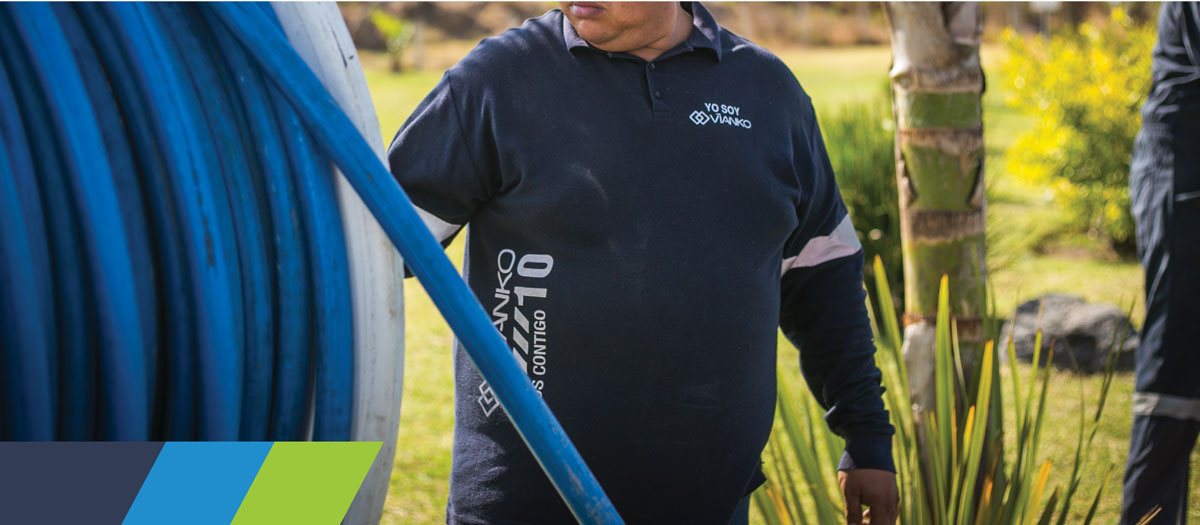 Trabajadando en Desazolve